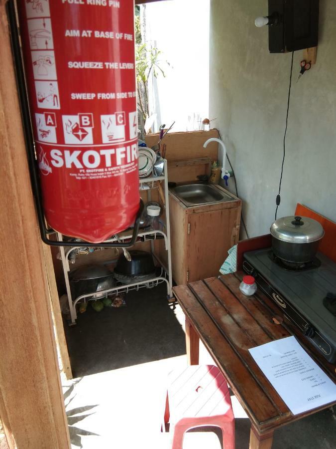 Safsia Homestay Toyapakeh Extérieur photo