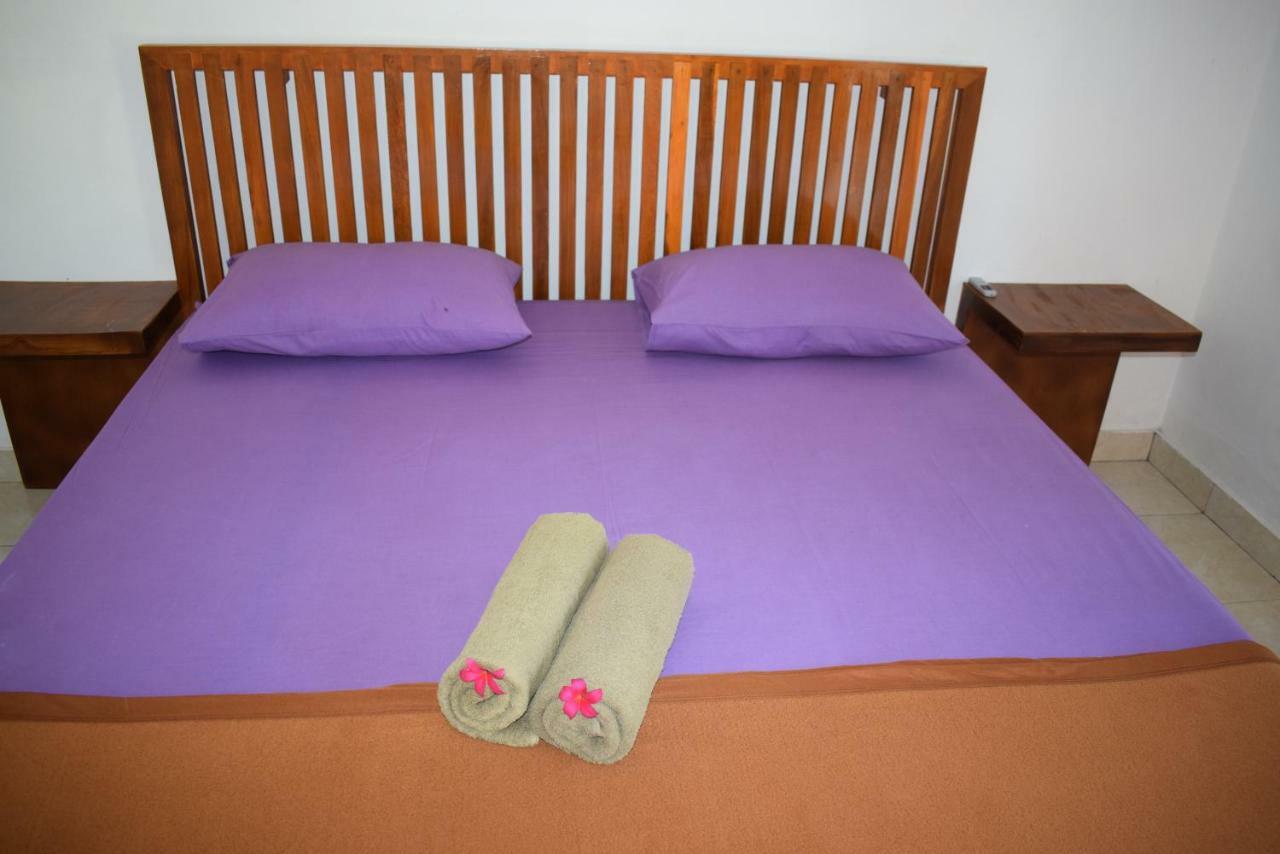 Safsia Homestay Toyapakeh Extérieur photo