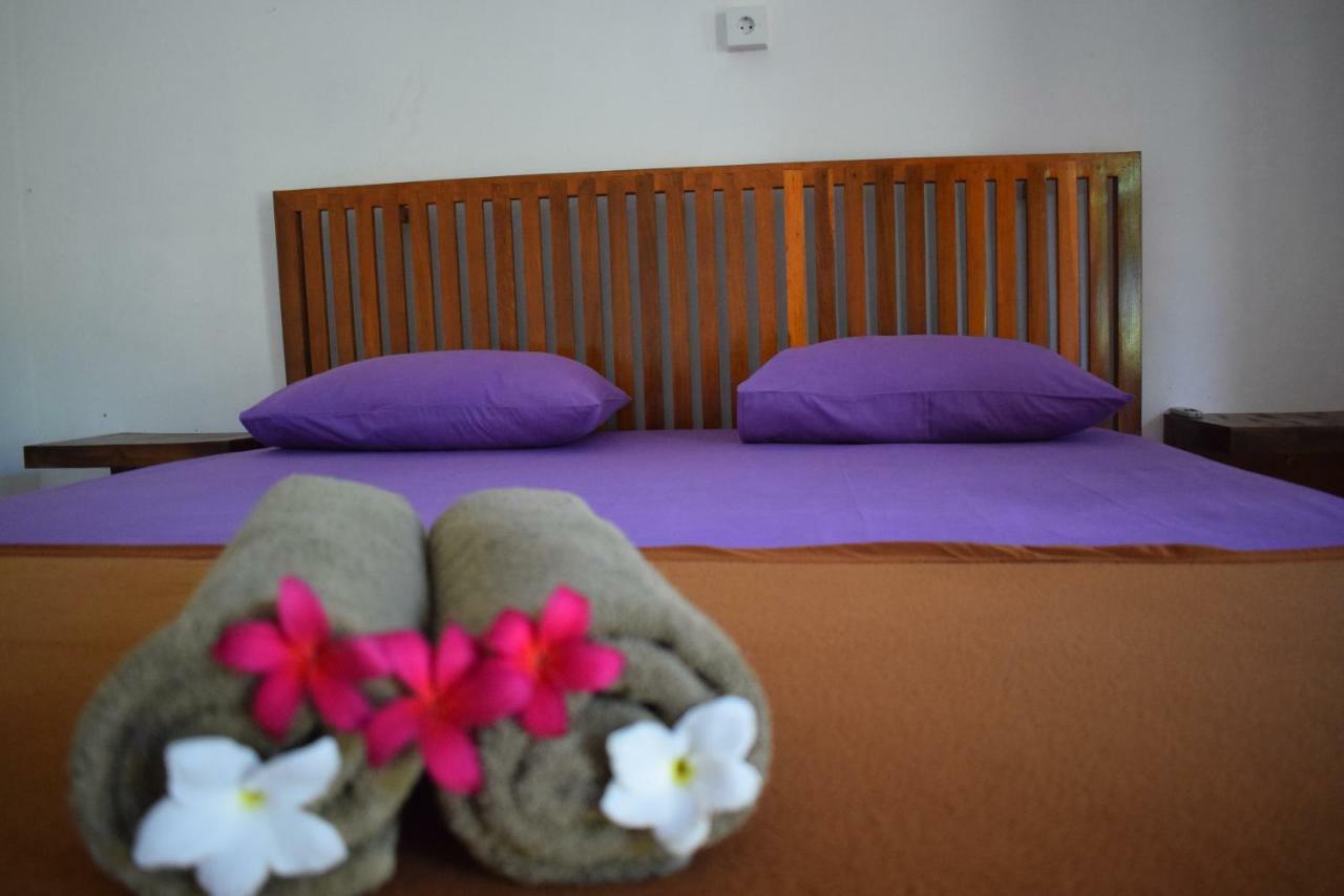 Safsia Homestay Toyapakeh Extérieur photo