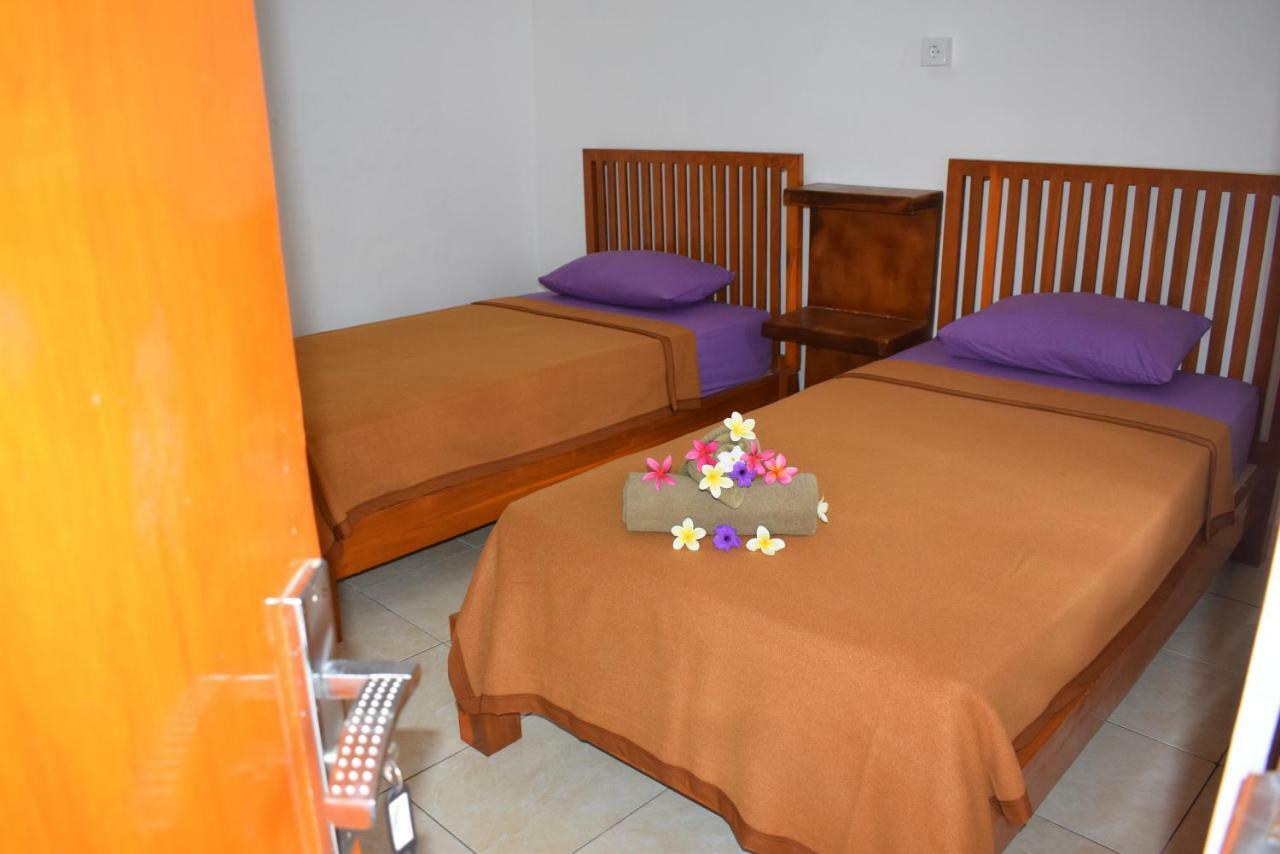 Safsia Homestay Toyapakeh Extérieur photo